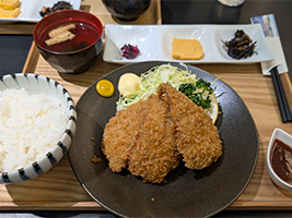 “アジフライ定食”
